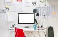 9 Ways to Turn Your Desk Into the Ideal Workspace (Infographic)