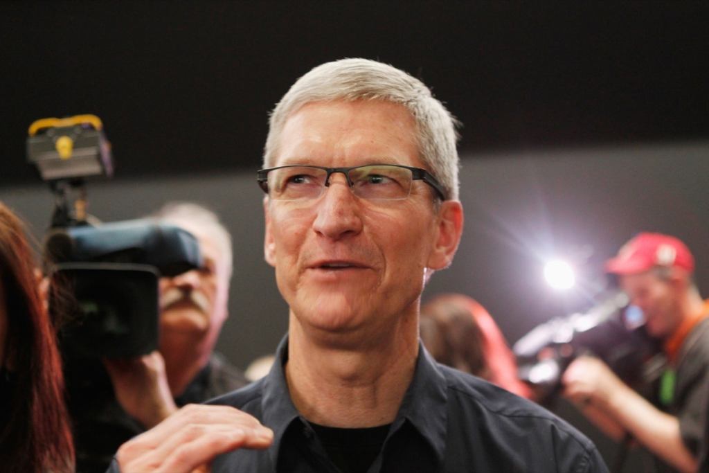 Tim Cook High Performance Standards Apple's Tim Cook on Leadership: 'The Most Important Data Points Are People'