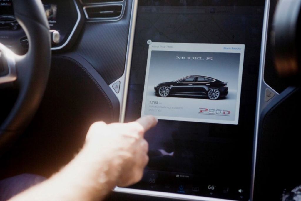 U.S. Vehicle Safety Regulator Stands Behind Self-Driving Cars