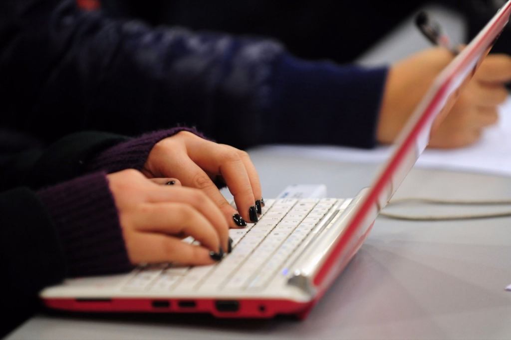 Someone Using Word 8 Awesome Microsoft Word Hacks (Infographic)