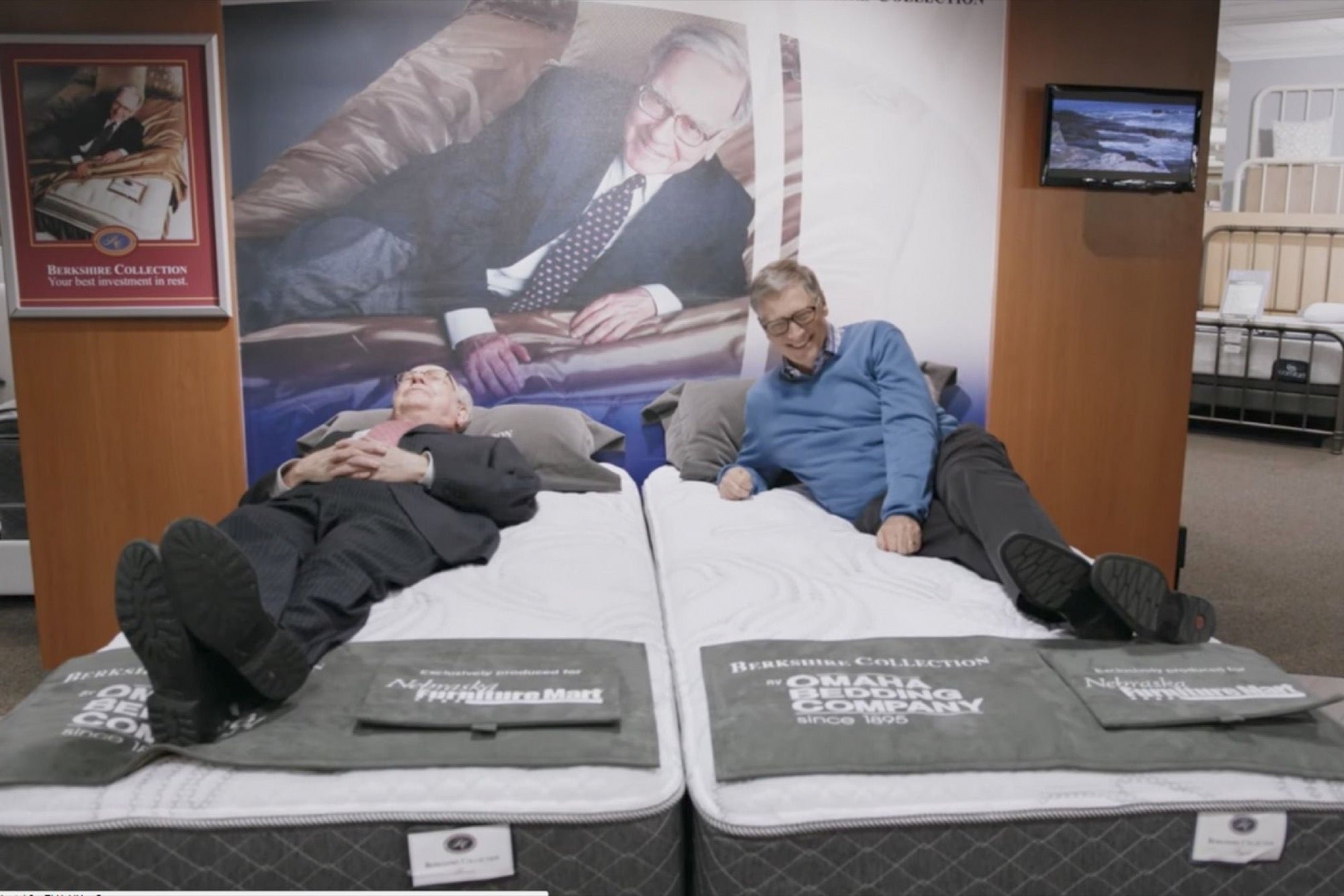 Billionaire Buds Bill Gates and Warren Buffett Even Like to Test Out  Mattresses Together
