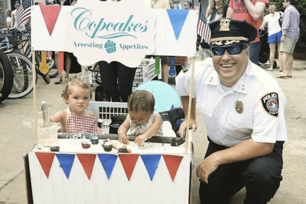 When He's Not Booking Criminals, He's Baking Cupcakes. How This Police ...