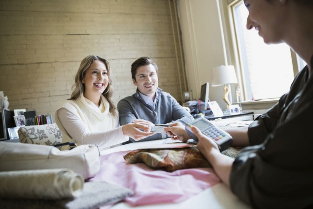 7 Amazing Ways to Build Long-Term Relationships With Your Customers