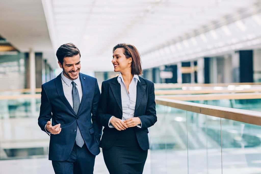 7 Perfect Questions to Ask While Networking