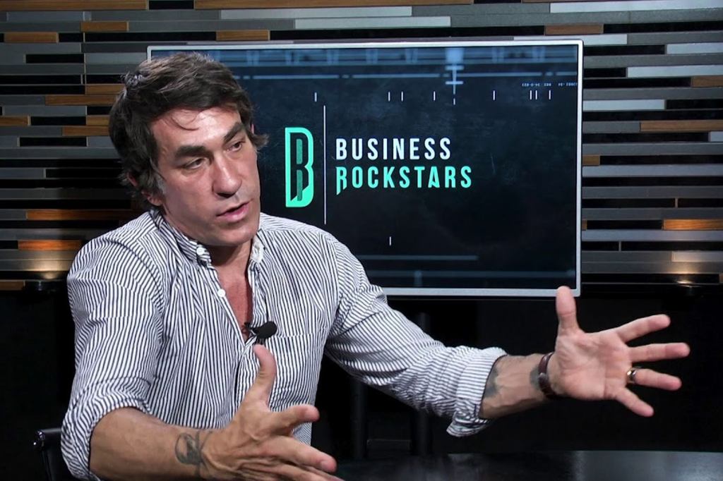 How This Night Club Entrepreneur Used Both Success and Failure as ...