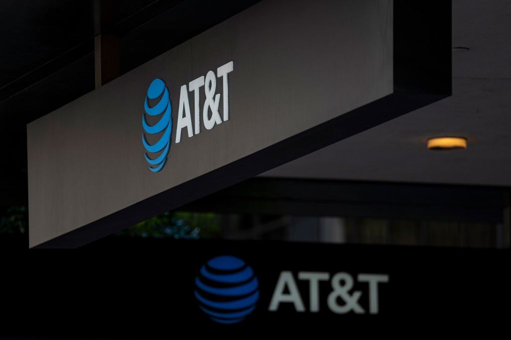 AT&T Offloads Media Division, Announces Mega-Merger With Discovery, Inc.
