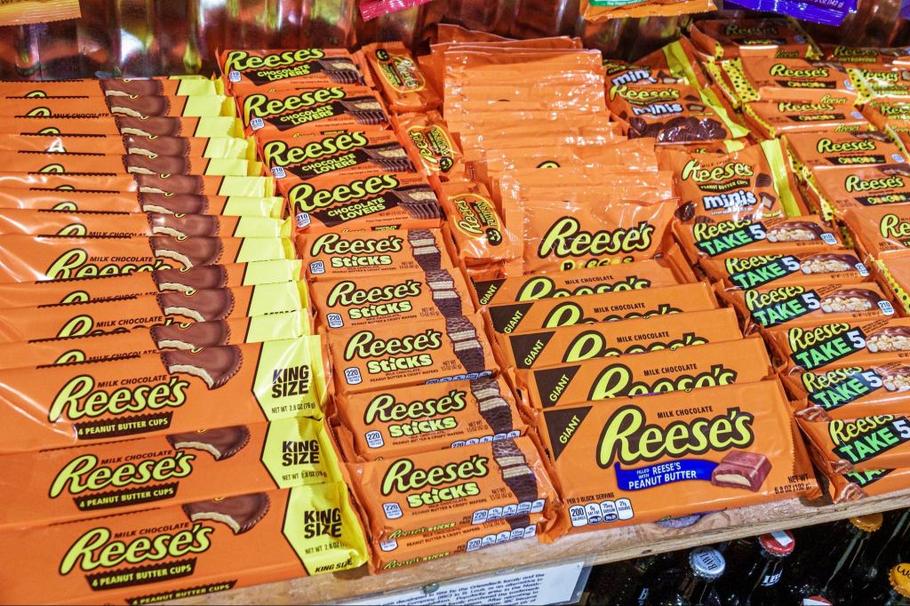 A Woman Is Suing Hershey for $5 Million For 'Falsely Representing' the Look of Certain Reese's Chocolate Treats