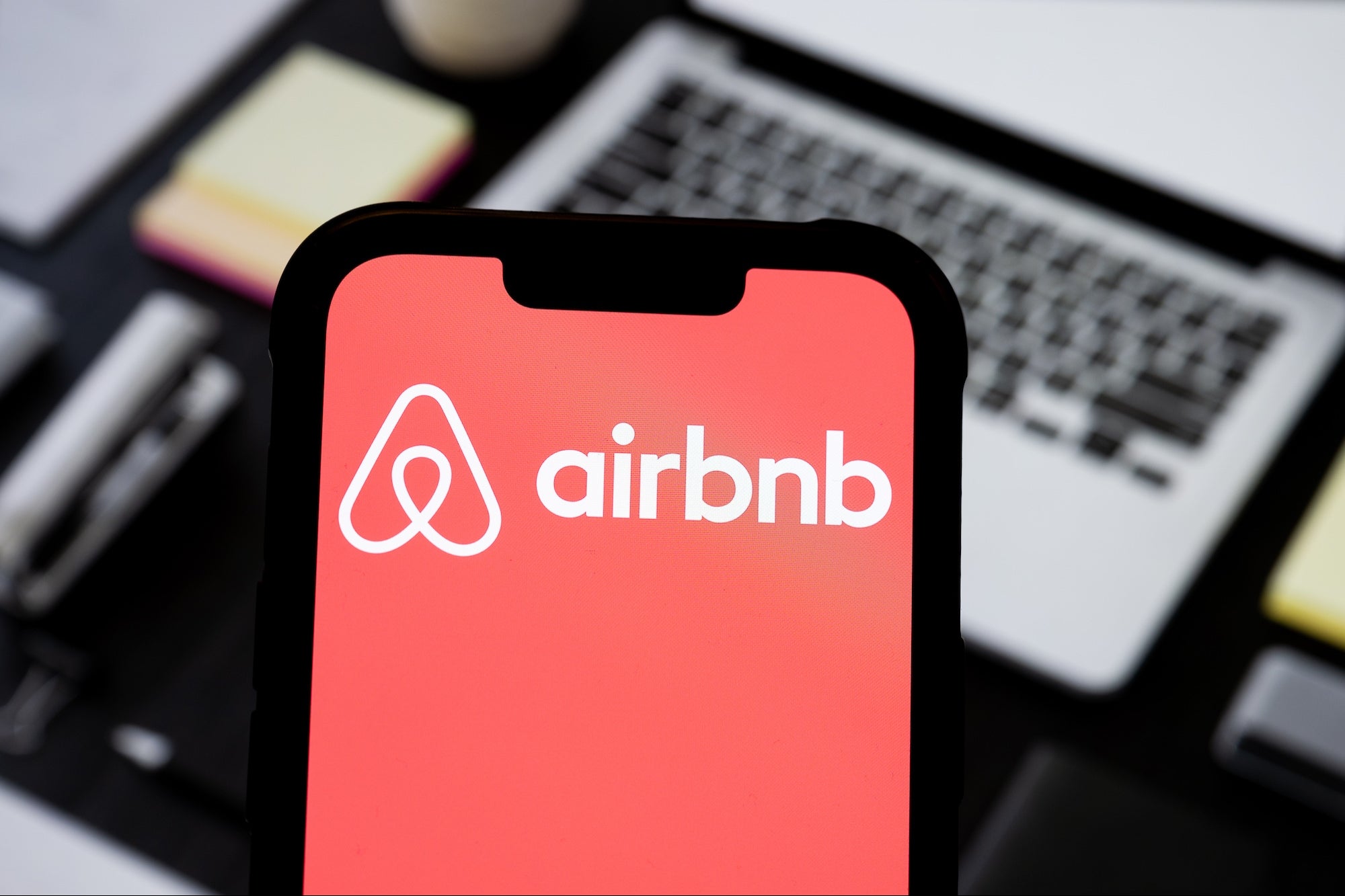 Airbnb to Show Full Pricing With Cleaning, Added Fees