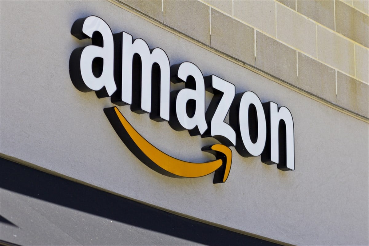 Amazon Earnings: 2 Reasons to Love It, 1 Reason to Be Cautious