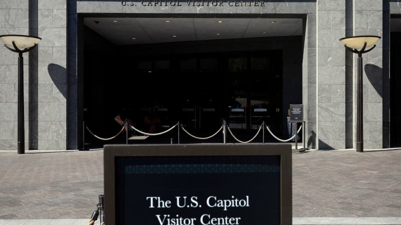 The Impact of a Government Shutdown on Small Businesses The Impact of a Government Shutdown on Small Businesses