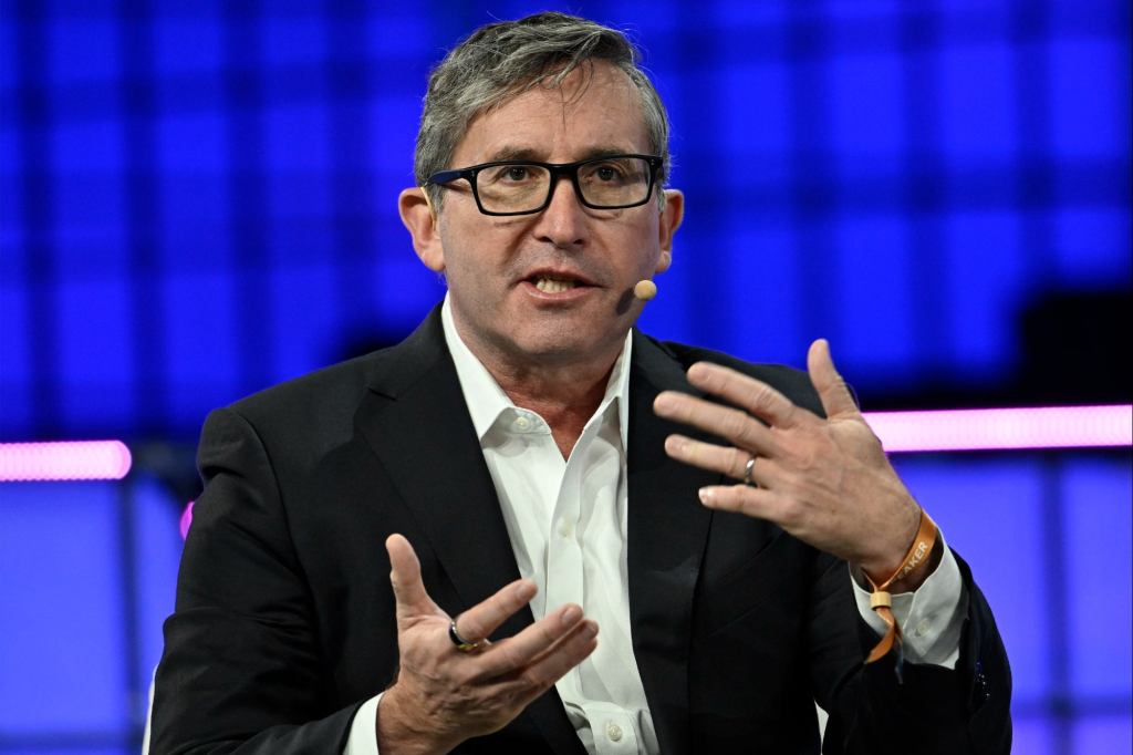 This Popular Smart Ring Company Could Reach $2 Billion in Sales Next Year