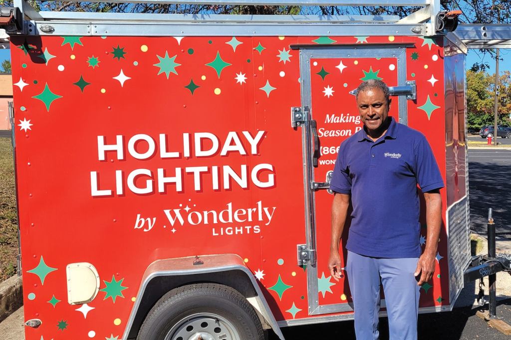 Why Owning a Seasonal Business Is So Lucrative