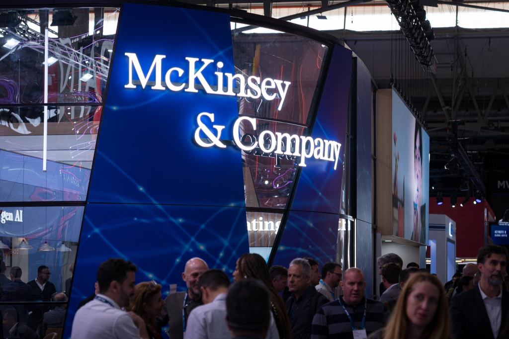 McKinsey Plans to Cut 10 Percent of Its Workforce