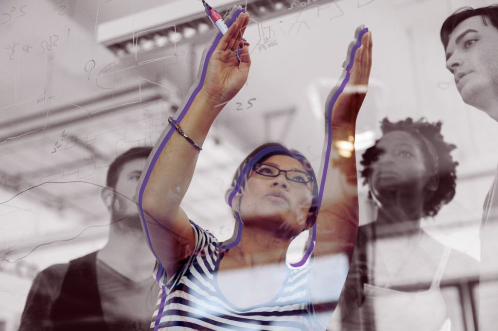 3 Signs It’s Time to Bring in Outside Help for Your Business