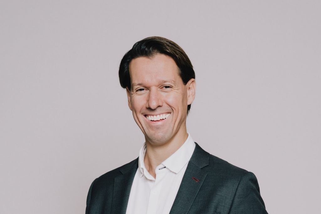 This Former Hockey Player Is Betting Glucose Monitoring Will Change How People Think About Their Weight