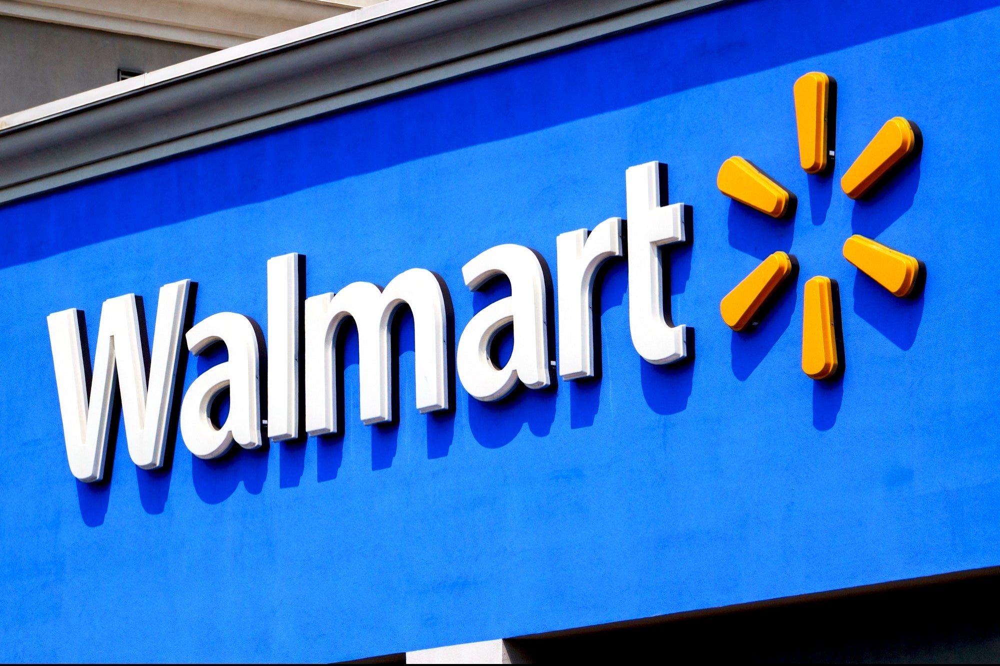 While Many Companies Fire Workers Over AI, Walmart Is Doing the Opposite—Training 1.6 Million Employees to Use It
