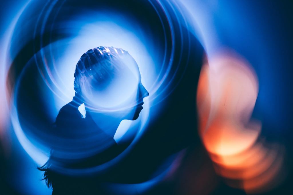 The Neuroscience Behind Why Leaders Stall Under Pressure