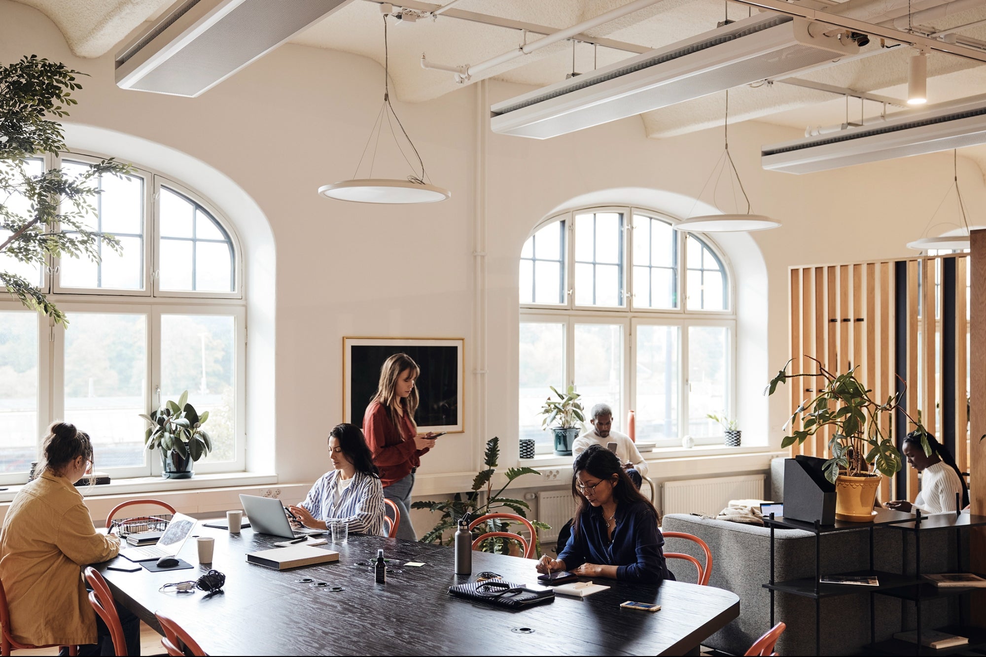 From Coffee Shops to Culture Building — 5 Tips for Founders Creating Their First Workplace