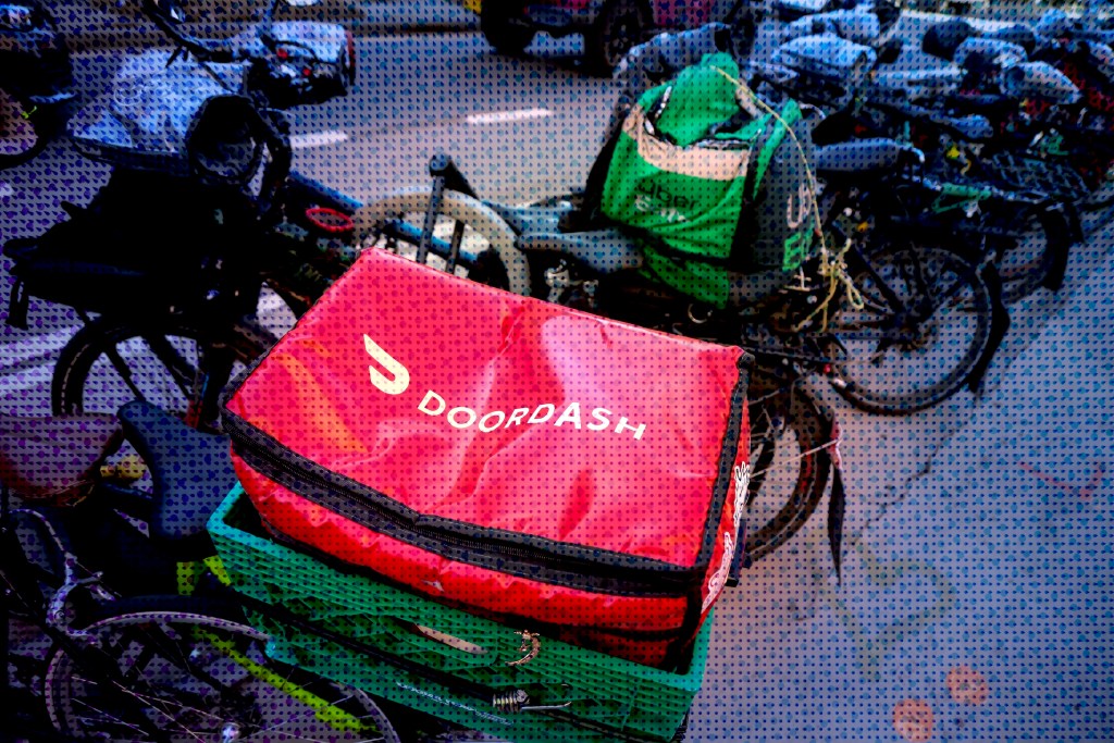DoorDash Is Paying Gig Workers to Deliver Photos of Store Shelves and Restaurant Dishes to AI Models