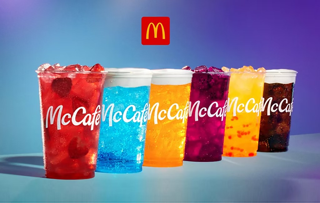 Food Franchises Are Going After Starbucks With a $100 Billion Beverage Strategy - Here's What They're Selling