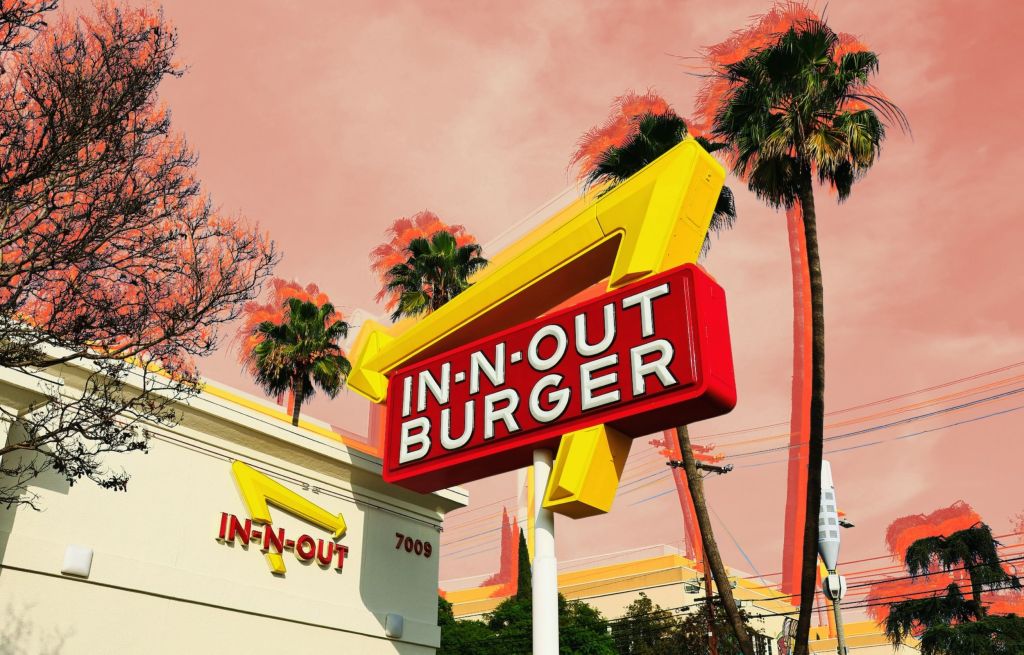 In-N-Out's Owner Says the Chain Will Never Offer Online Ordering. Here's Why.