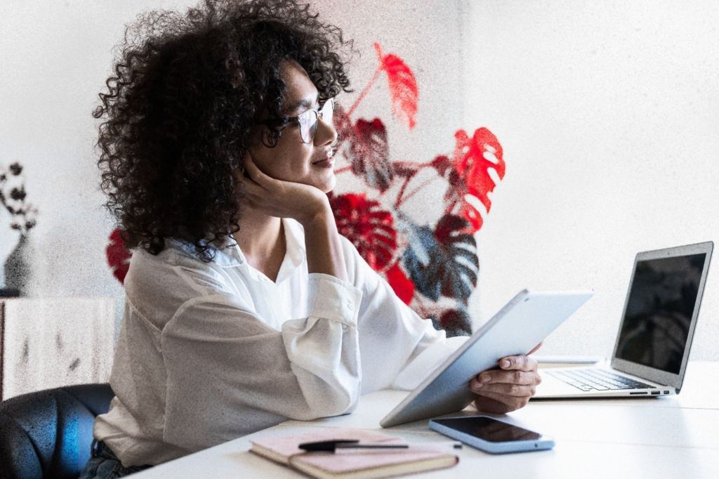 العمل الجاد لا يكفي – لماذا الوعي الذاتي هو ما يدفع حياتك المهنية إلى الأمام