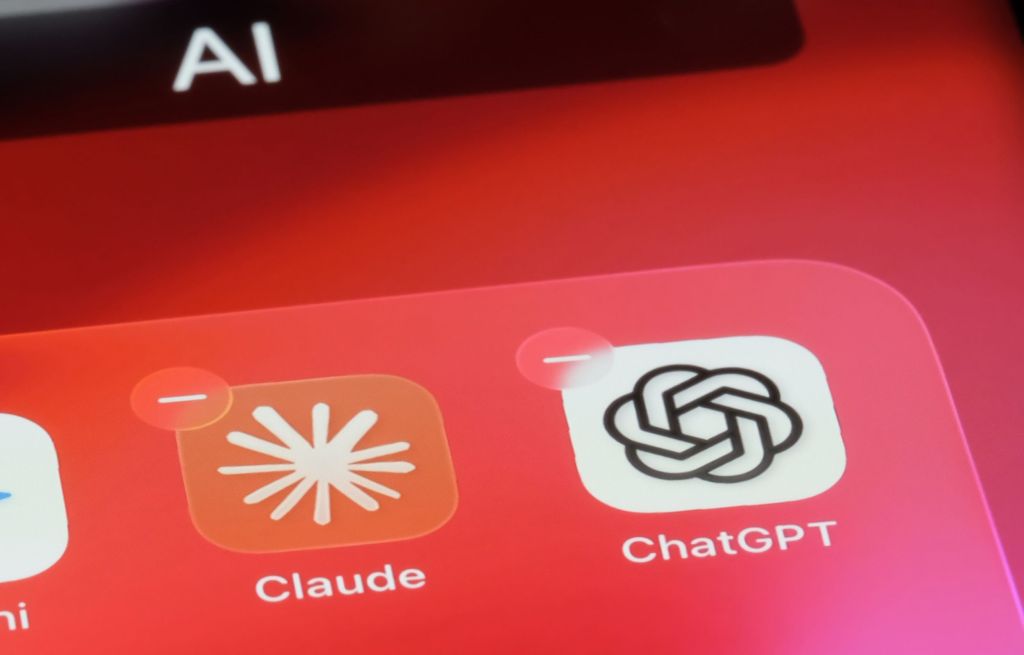 5 Signals That Influence Claude and ChatGPT Recommendations in 2026