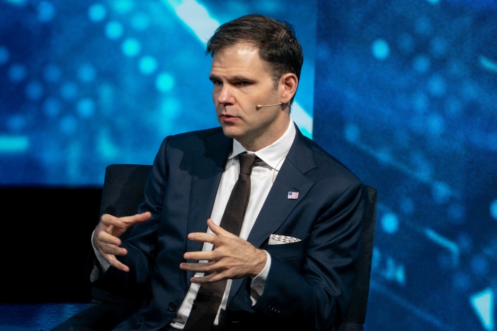 This AI Founder Admits He Was a ‘Terrible Leader’ — But a Simple Mindset Shift Solved His Biggest Problem