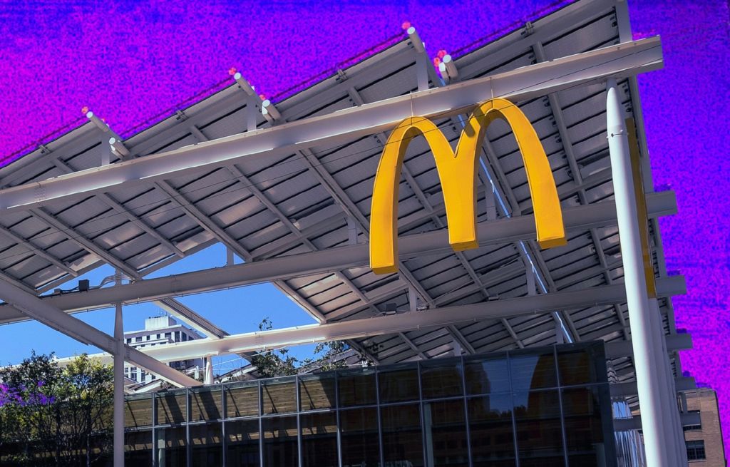 Mcdonald’s Secretly Built A See-through Restaurant In A Chicago Warehouse —here’s What’s Inside