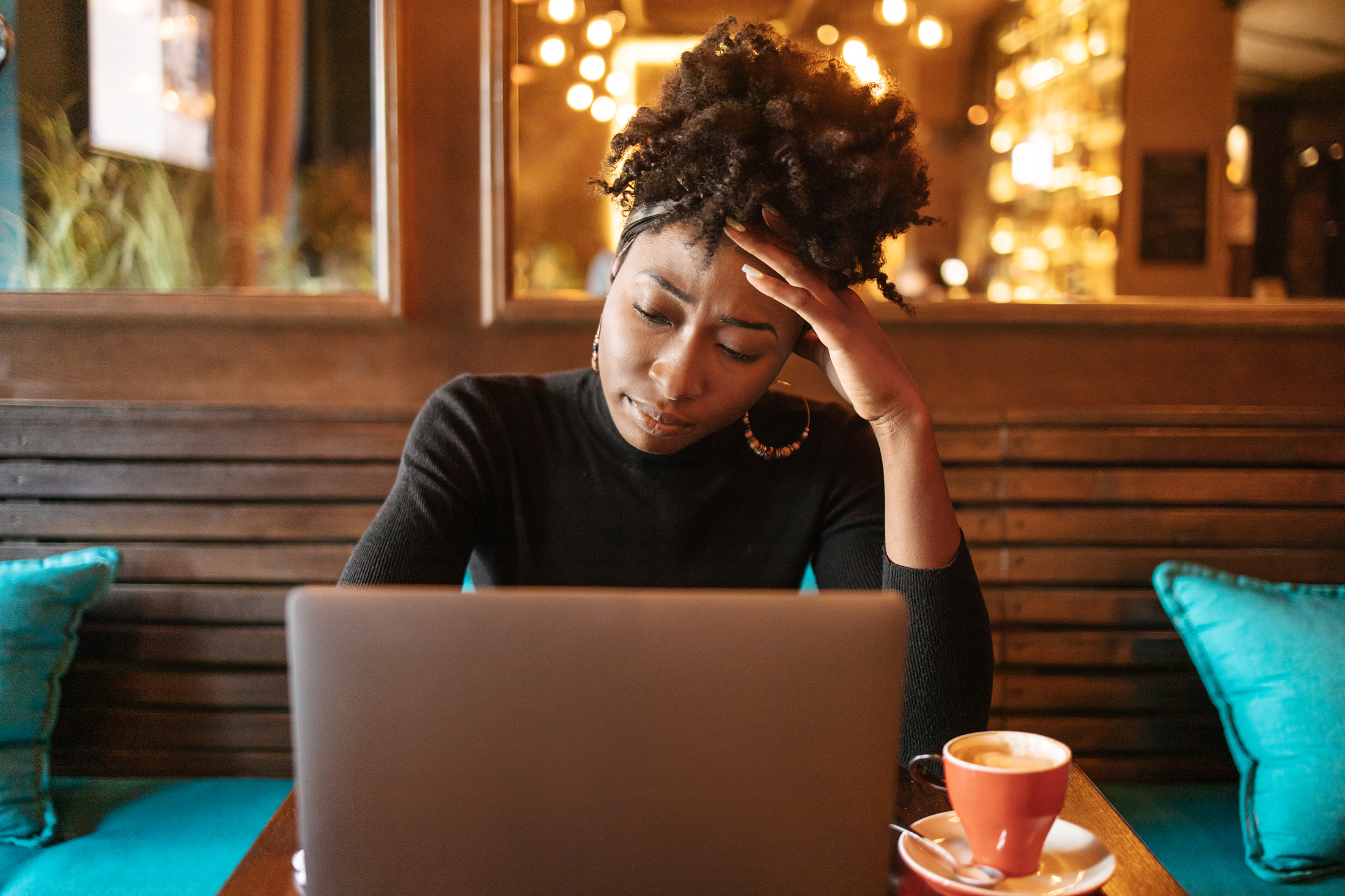 Everyone Blames AI for the Gen Z Job Crisis. The Fed Says Not So Fast.
