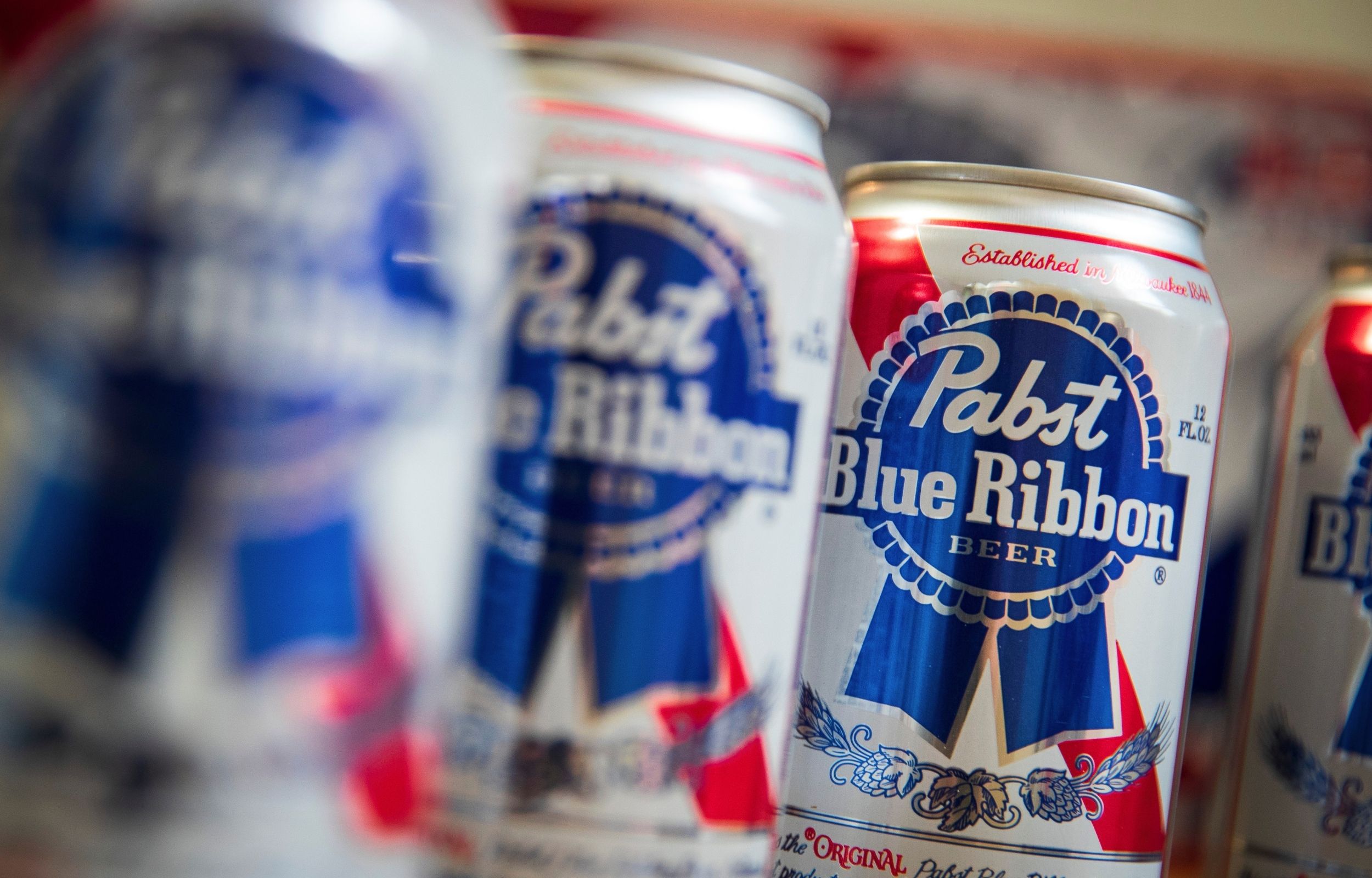 Someone Stole 50,000 Cans of Pabst Blue Ribbon. Company Says: ‘You Have Exactly 18 Days and 44 Minutes’ to Return the Loot
