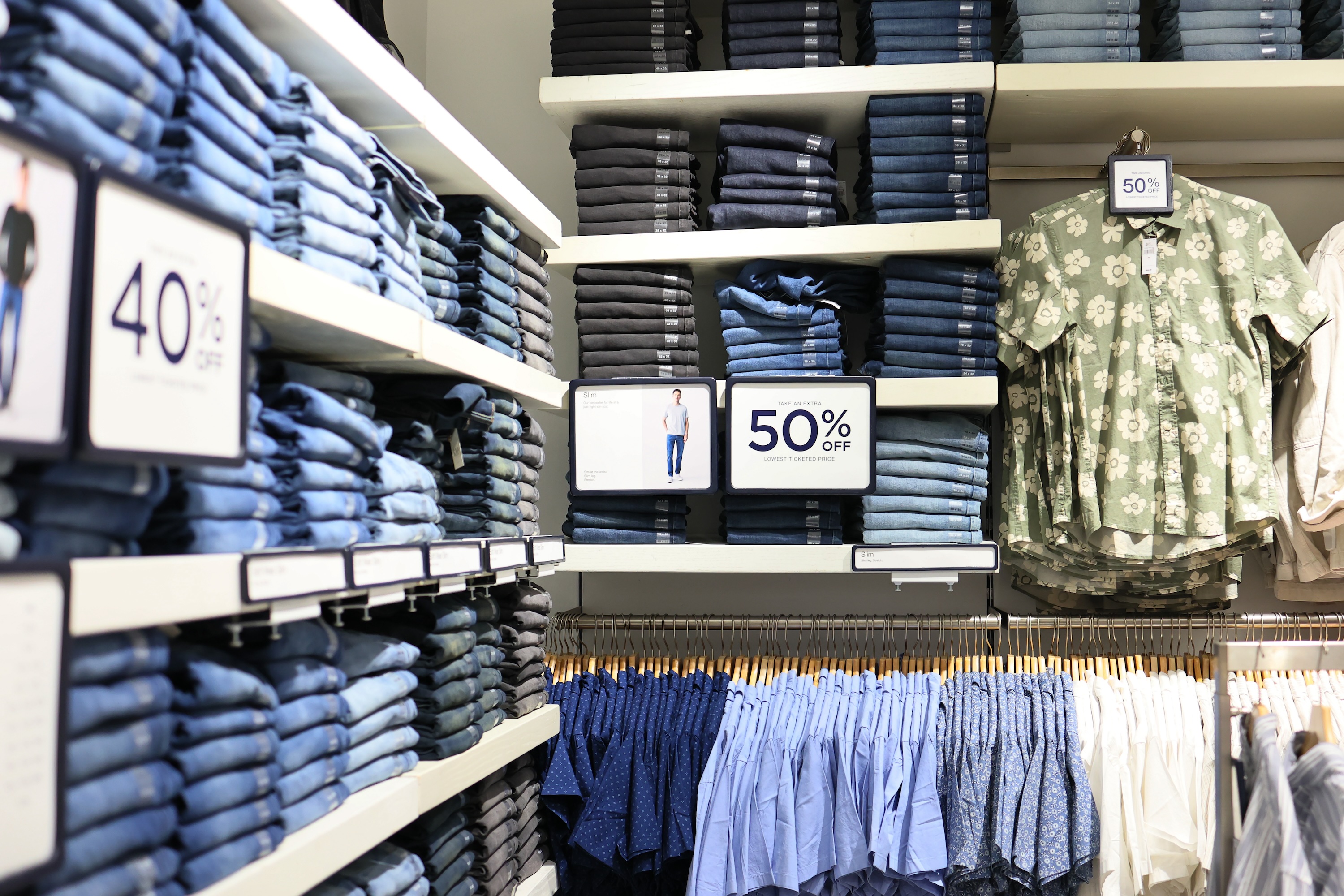 entrepreneur.com - Sherin Shibu - This Iconic American Retailer Is Worth Nearly $8 Billion. Now It's Trying to Break into the $15 Billion Handbag Market.