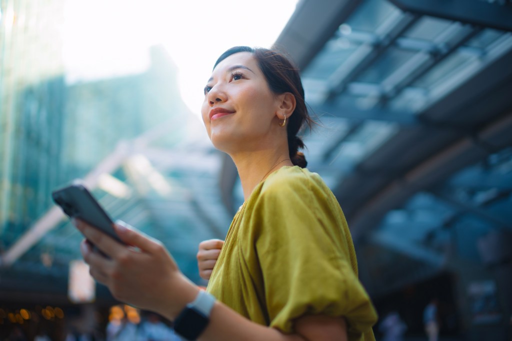 This Is the ‘Single Strongest Predictor’ That You’re Getting a Raise, According to Research